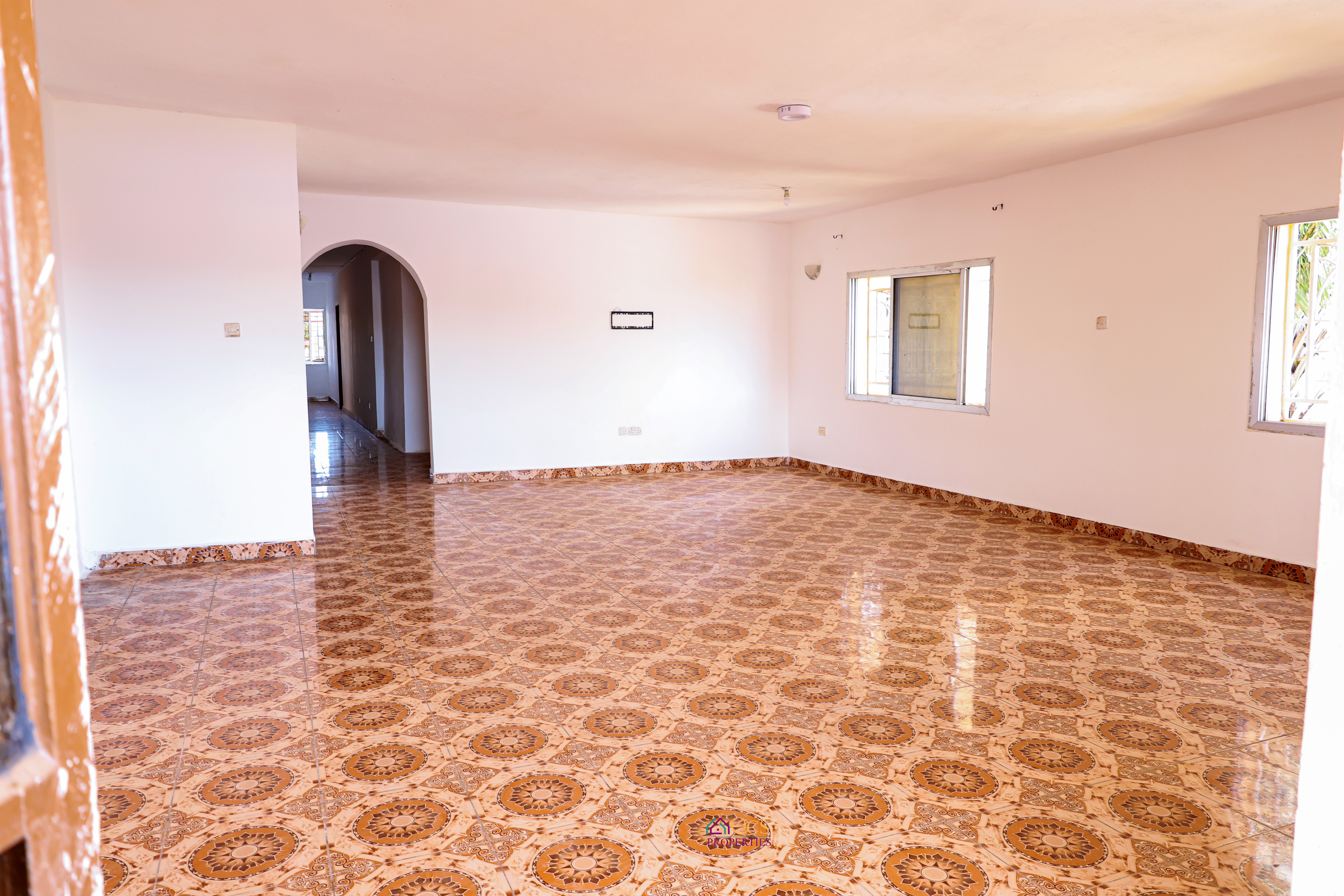3 Massive Apartments for Rent/Lease at Lakka, Goodrich photo 7